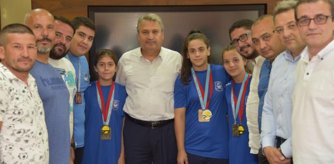 Başkan Çerçi Balkan Şampiyonlarını ağırladı