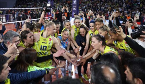 Fenerbahçe Opet Kadın Voleybol Takımımız şampiyonluk maçına çıkıyor